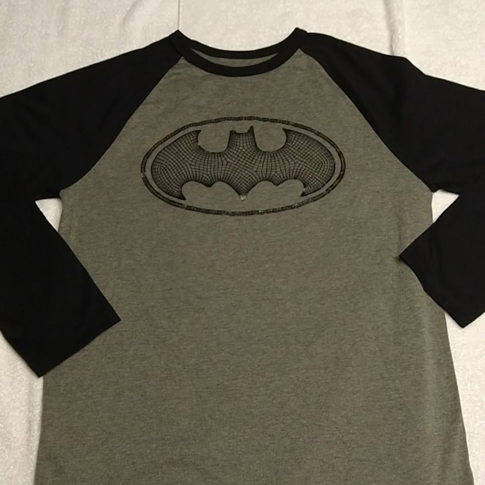 Boys extra large Batman shirt